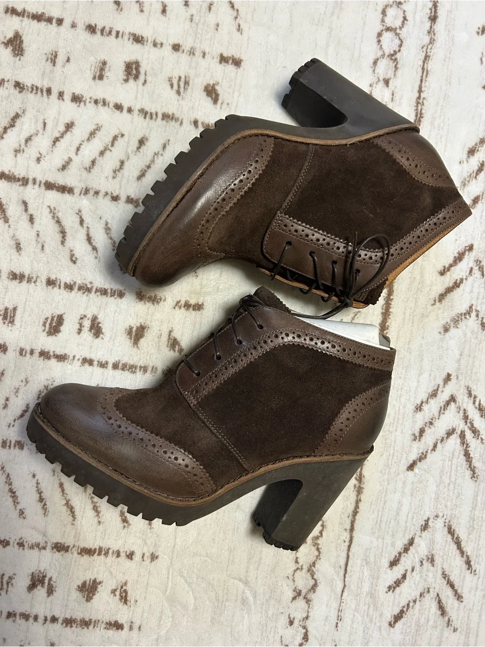 New Sperry Brown Leather Suede Wingtip Lace Up Heeled Ankle Booties 7M
